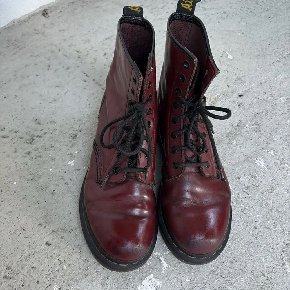 Distressed Doc, Martens - Picture 3 of 10